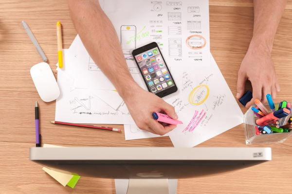 Conectar arte y tecnología a través de la innovación docente