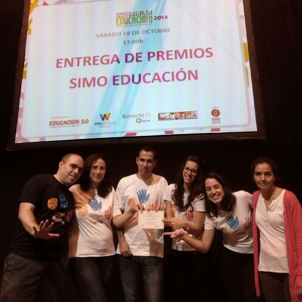 Dedos-Premio SIMO EDUCACION 2014